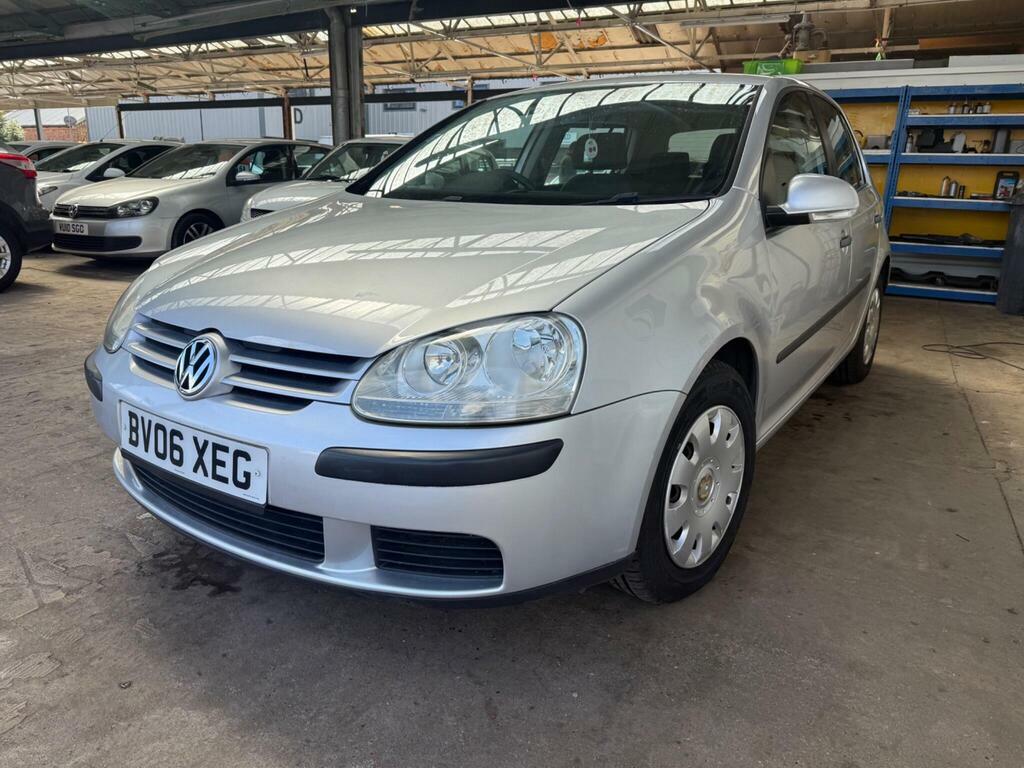 Volkswagen Golf 1.6 Fsi S Silver #6