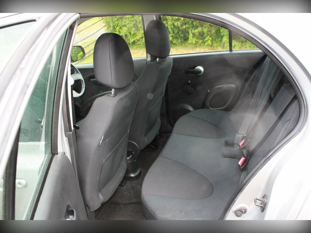Nissan Micra Hatchback Black #12