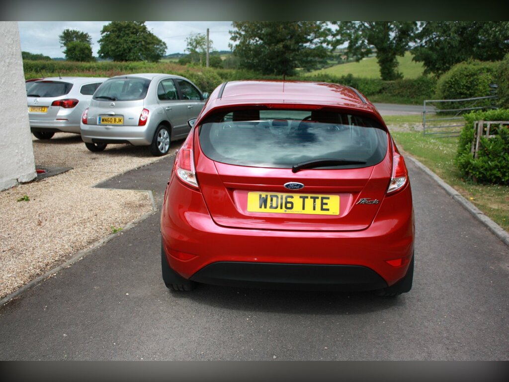 Ford Fiesta 1.25 Zetec Hatchback Euro 6 82 WD16TTE Red #6