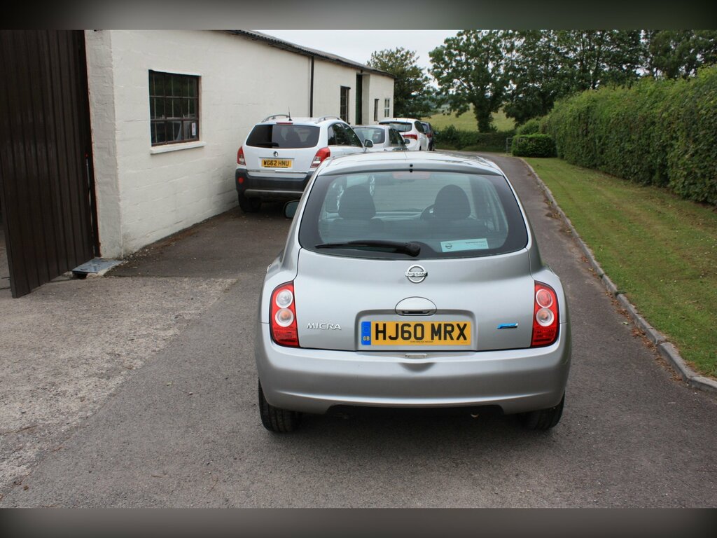 Nissan Micra 1.2 16V N-tec Hatchback 139 Gk Silver #6