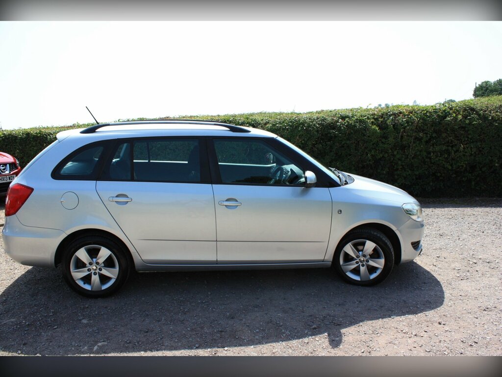 Skoda Fabia 1.2 Tsi Se Estate Euro 5 86 Ps Silver #2