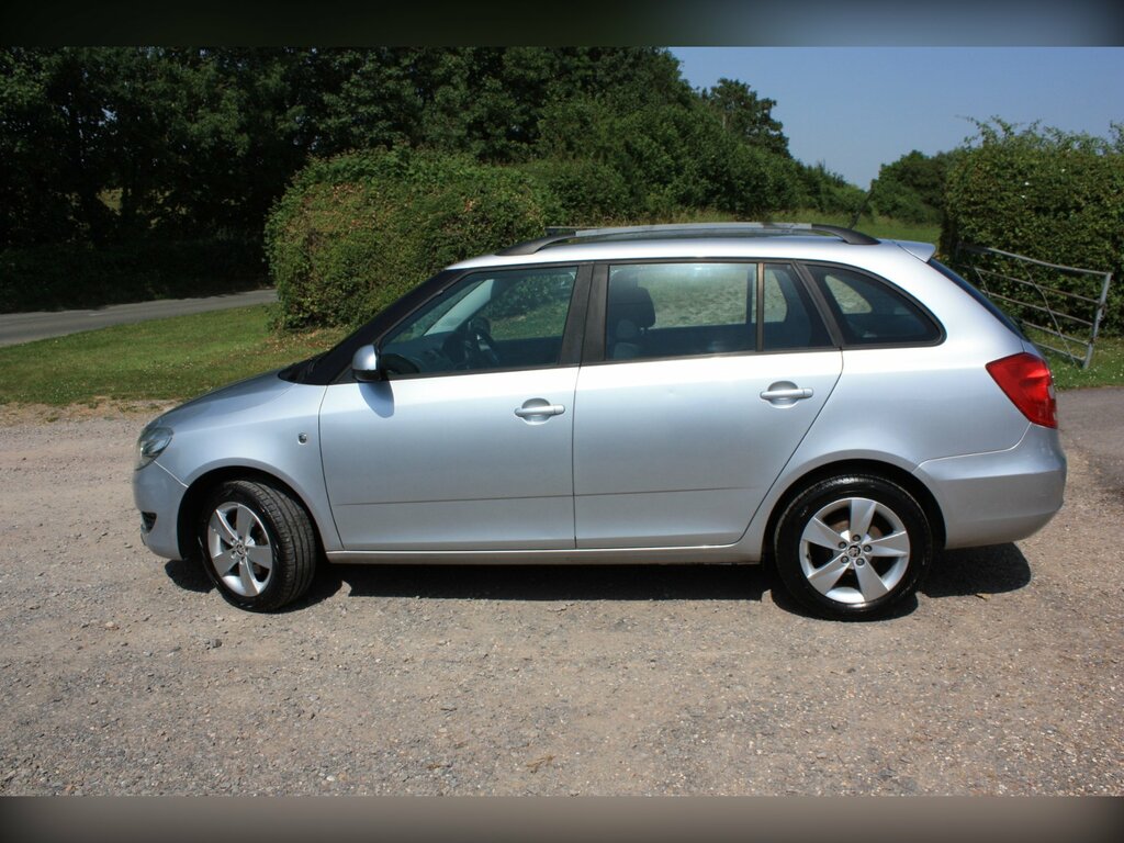 Skoda Fabia 1.2 Tsi Se Estate Euro 5 86 Ps Silver #6