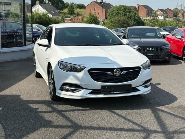 Vauxhall Insignia 2.0 Turbo D Blueinjection Sri VX Line Nav Grand Sp YA18LKO White #4