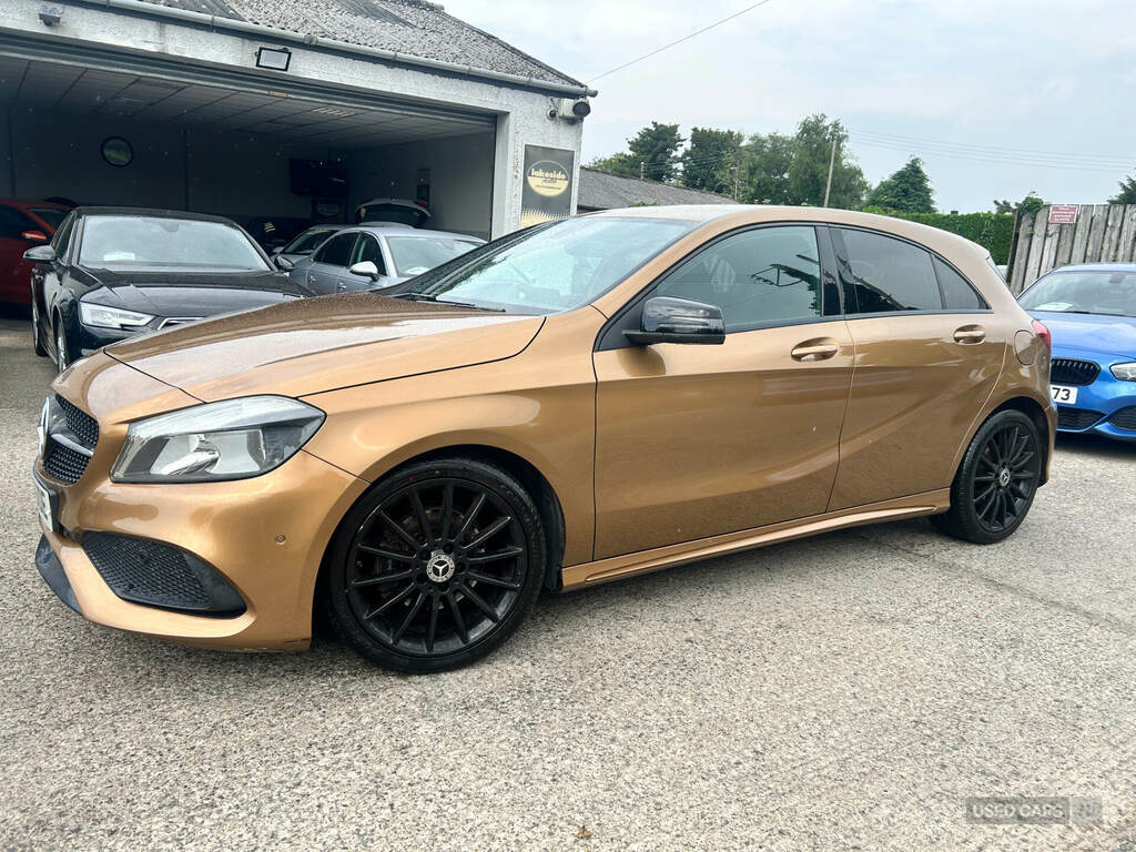 Mercedes-Benz A Class A160 Amg Line Executive Brown