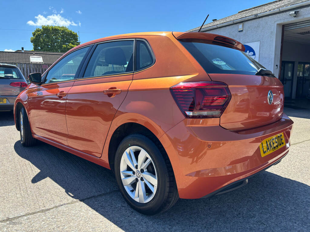 Volkswagen Polo 1.0 Tsi 95 Se PY67EZW Orange #2