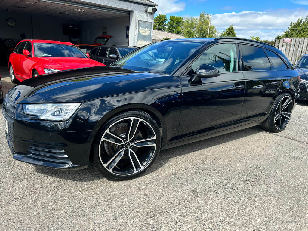 Audi A4 2.0 Tdi Ultra Sport Black