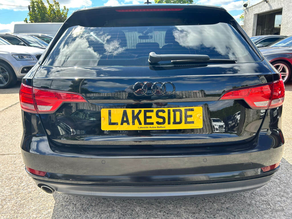 Audi A4 2.0 Tdi Ultra Sport EP17BDU Black #3