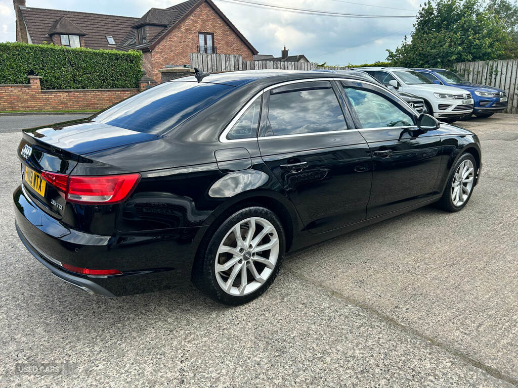 Audi A4 35 Tdi Sport S Tronic Black #5