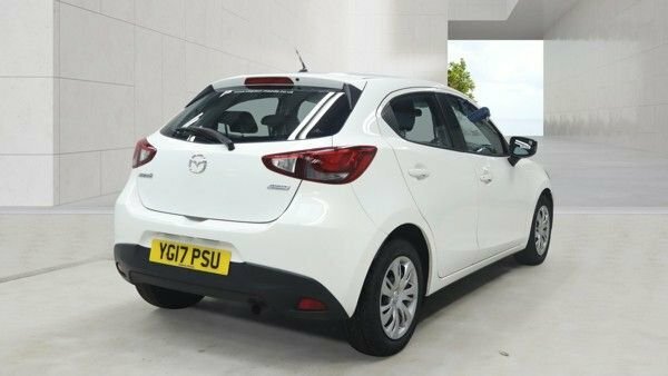 Mazda 2 1.5 Skyactiv-g Se Hatchback Euro YG17PSU White #4