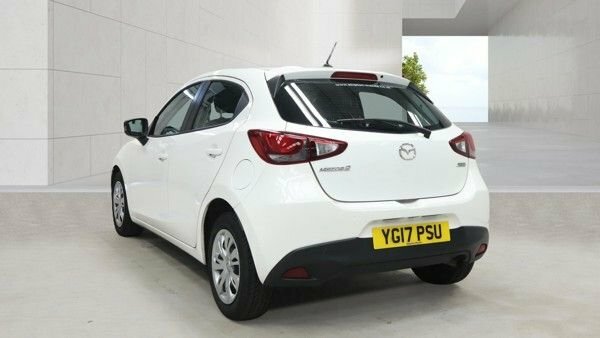 Mazda 2 1.5 Skyactiv-g Se Hatchback Euro YG17PSU White #3