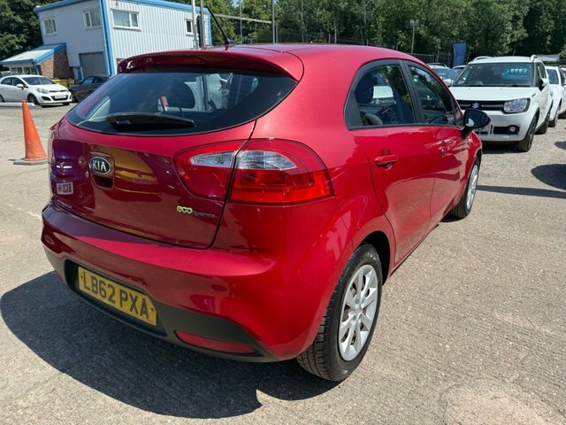 Kia RIO 1.1 Crdi Ecodynamics 1 Hatchback Red #3