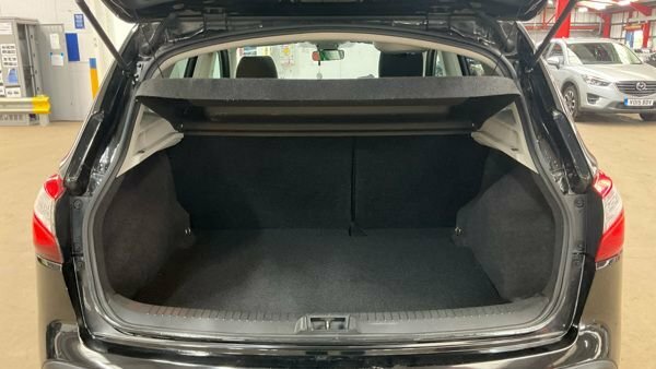 Nissan Qashqai Acenta Black #9