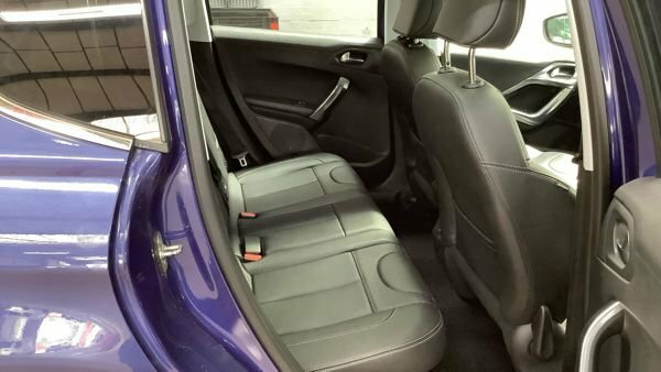 Peugeot 2008 Active Blue #9