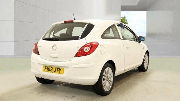 Vauxhall Corsa 1.2 16V Energy Hatchback Euro 5 White #4