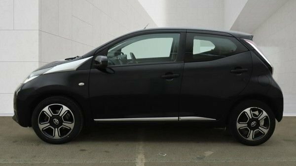 Toyota Aygo 1.0 Vvt-i X-clusiv Hatchback Eur Black #6
