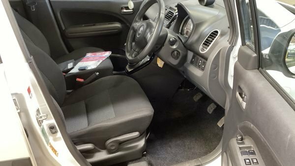 Suzuki Splash 2013 1.2 Sz4 Mpv Euro 5 94 Ps Black #9