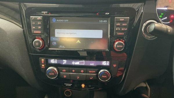 Nissan Qashqai 1.6 Dci Tekna Non-panoramic Red #10