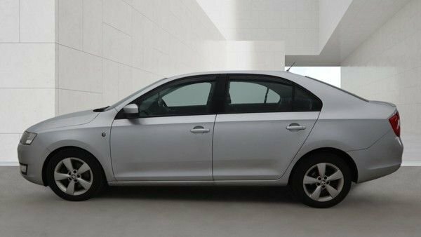Skoda Rapid 1.4 Tsi Se Hatchback Dsg Euro 5 122 Ps Silver #6
