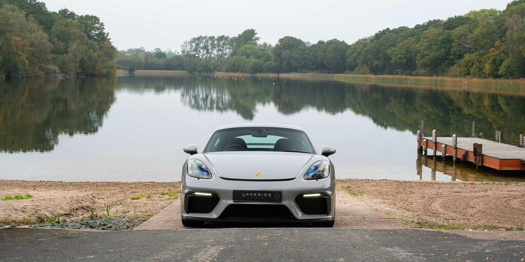 Porsche 718 4.0 Gt4 Grey