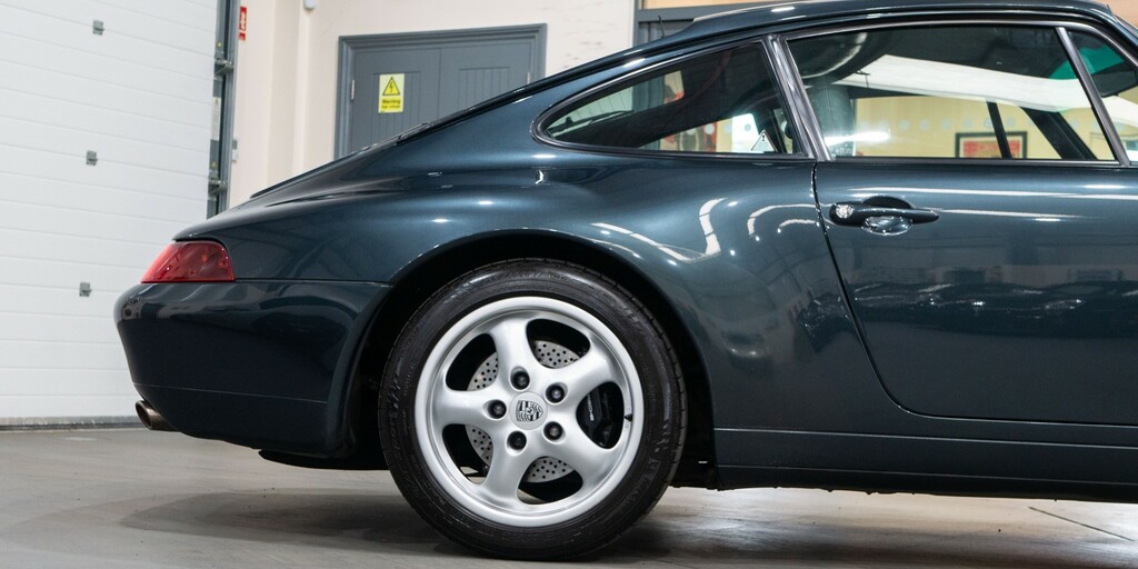 Porsche 911 993 Carrera Silver #11