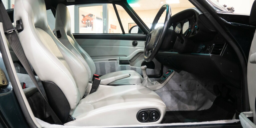 Porsche 911 993 Carrera Silver #14