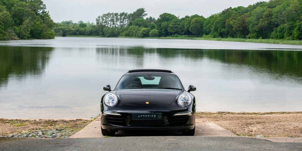 Porsche 911 3.8 991 Carrera S Black #2