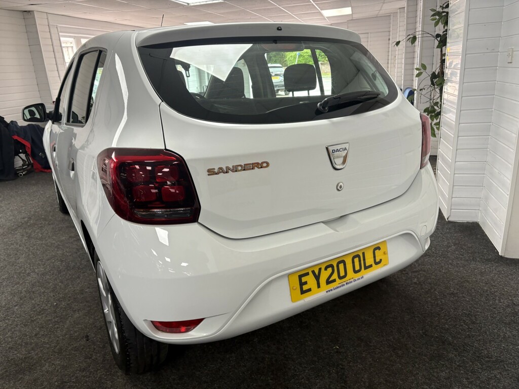 Dacia Sandero 1.0 Essential Sce 75 Re White #6