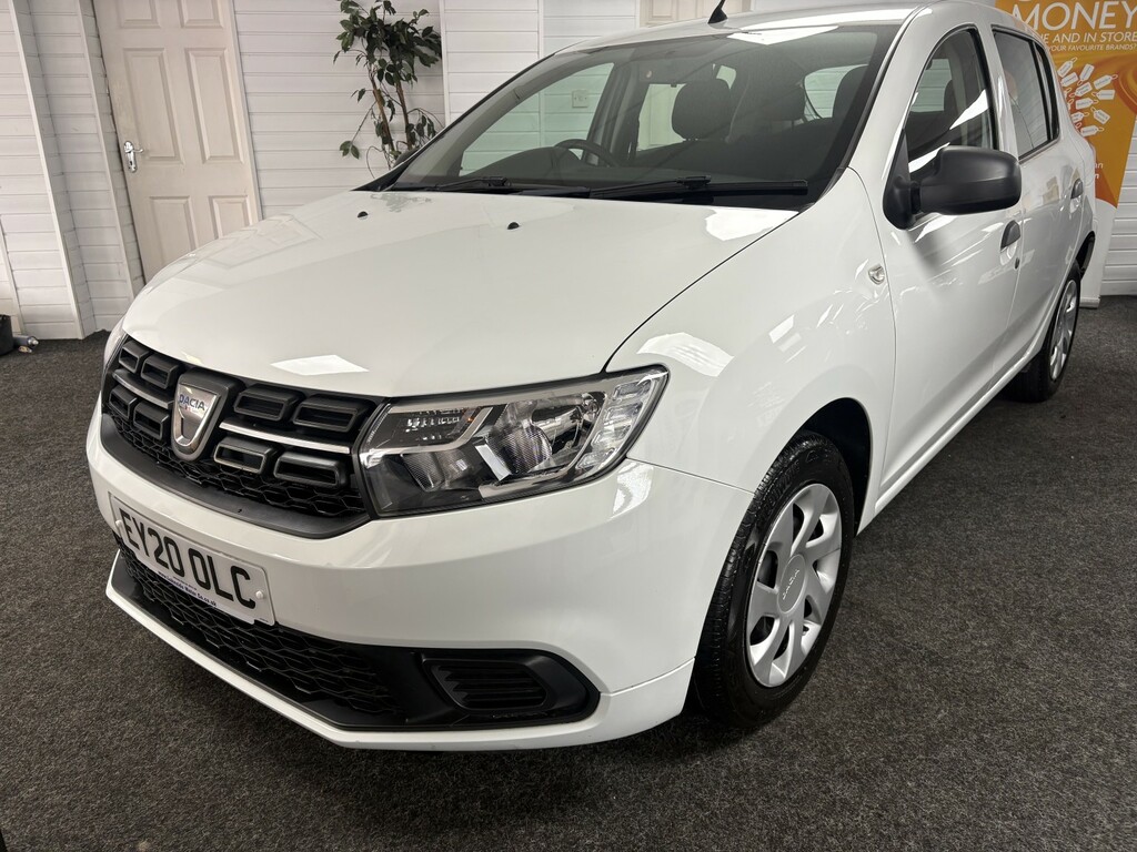 Dacia Sandero 1.0 Essential Sce 75 Re White #3