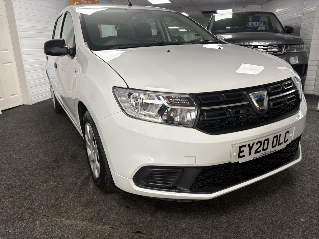 Dacia Sandero 1.0 Essential Sce 75 Re White #2