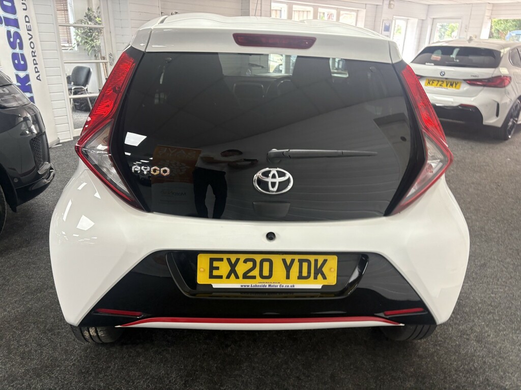 Toyota Aygo Hatchback 1.0 Vvt-i X-trend EX20YDK White #6