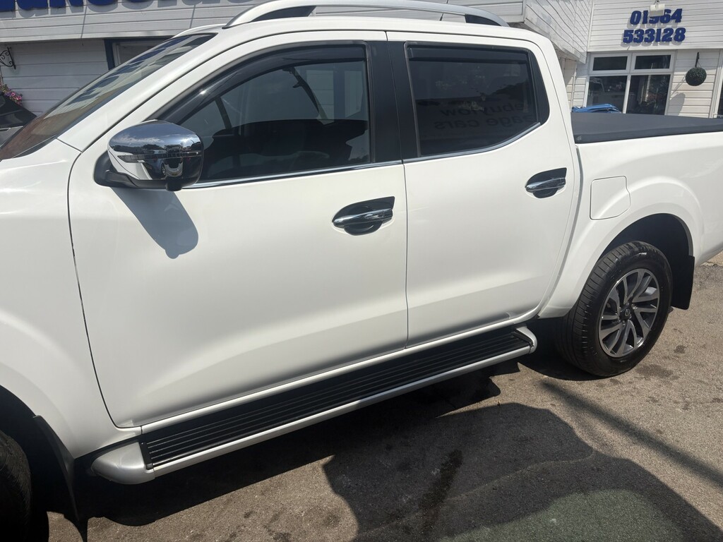 Nissan Navara 2.3 Dci Tekna White #6
