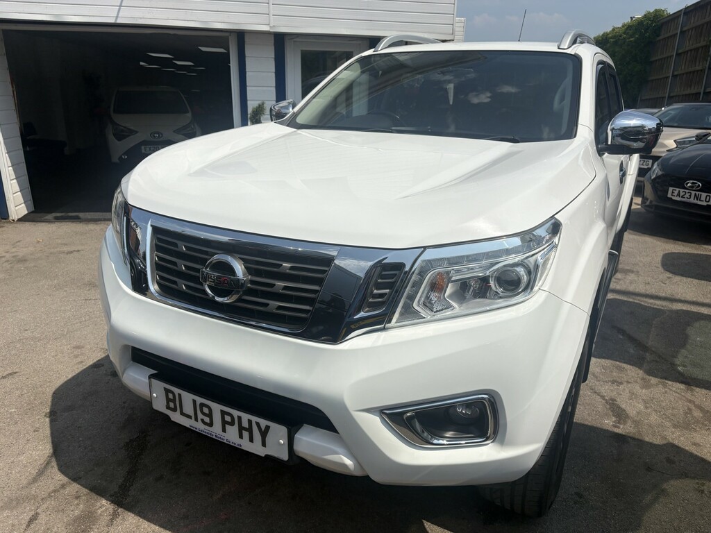 Nissan Navara 2.3 Dci Tekna White #4