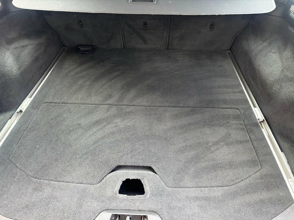 Volvo V70 2.4L R-design Se Black #3
