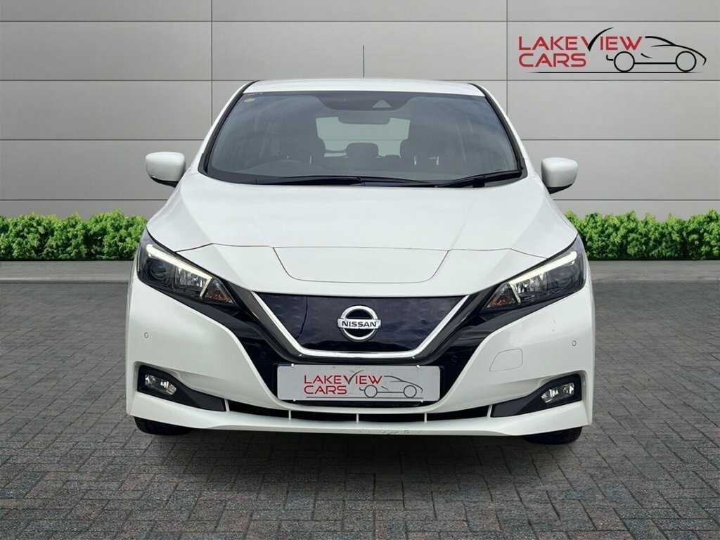 Nissan Leaf Hatchback FH68ZHM White #6
