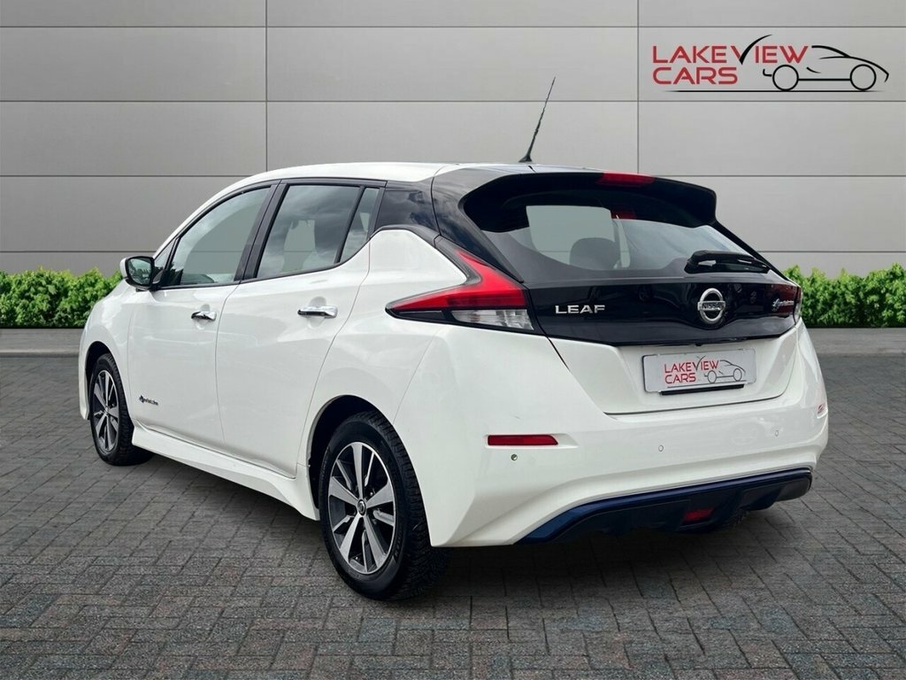 Nissan Leaf Hatchback FH68ZHM White #2