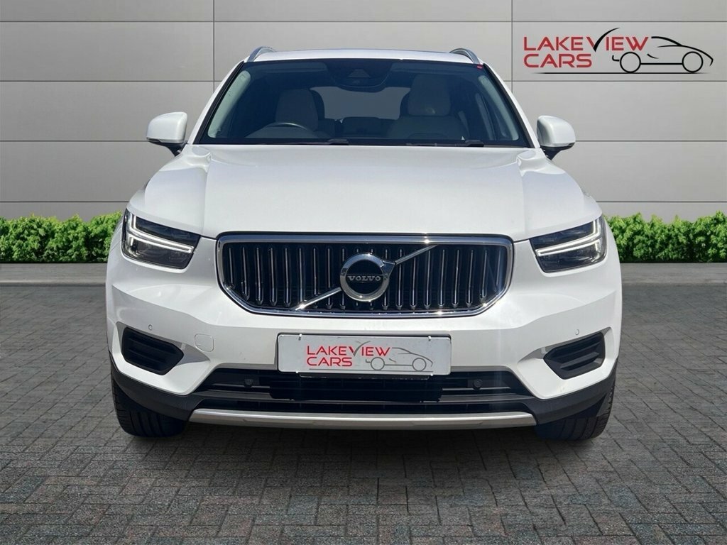 Volvo XC40 1.5L Inscription YX22JUO White #6