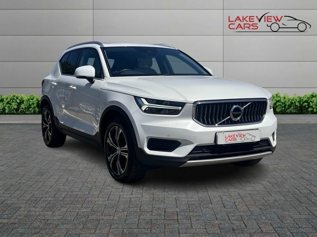 Volvo XC40 1.5L Inscription White