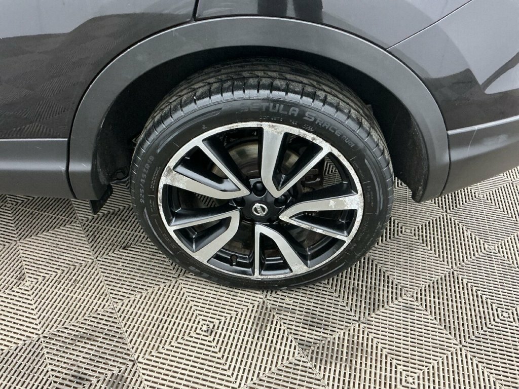 Nissan Qashqai 1.5L Tekna Black #5
