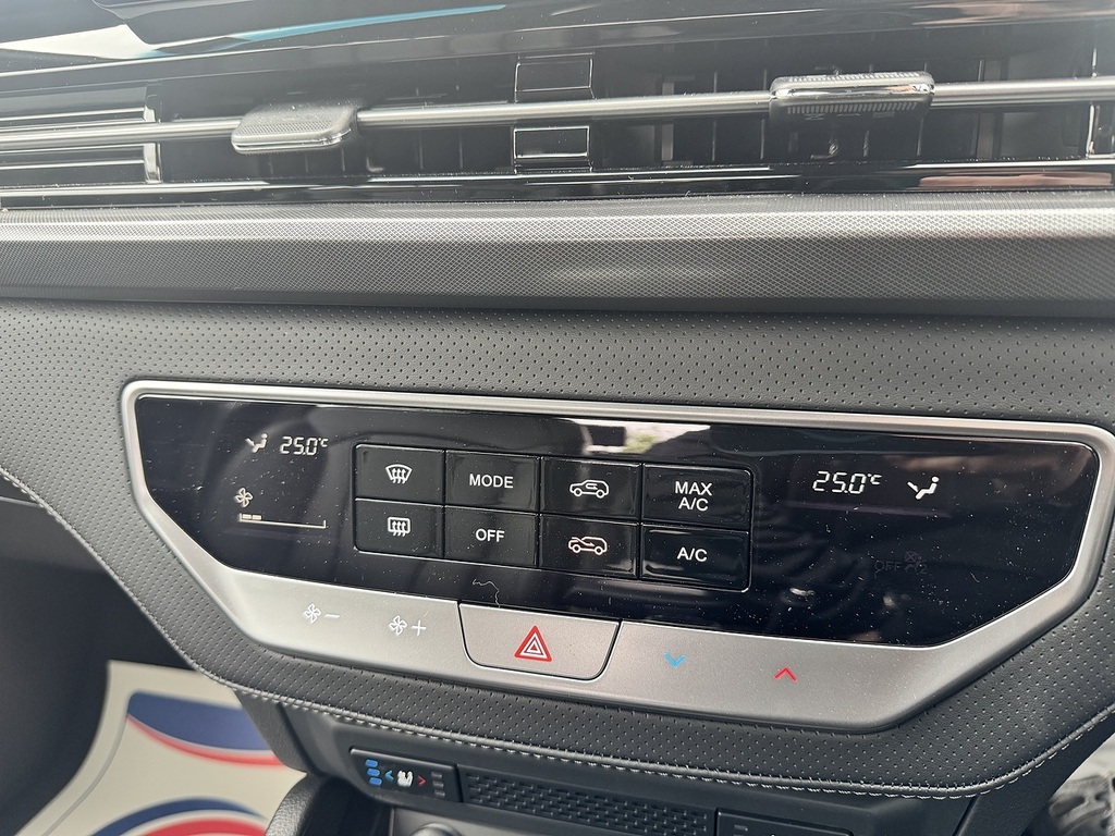 SsangYong Musso 2.2 Double Cab Pick Up Saracen Black #16