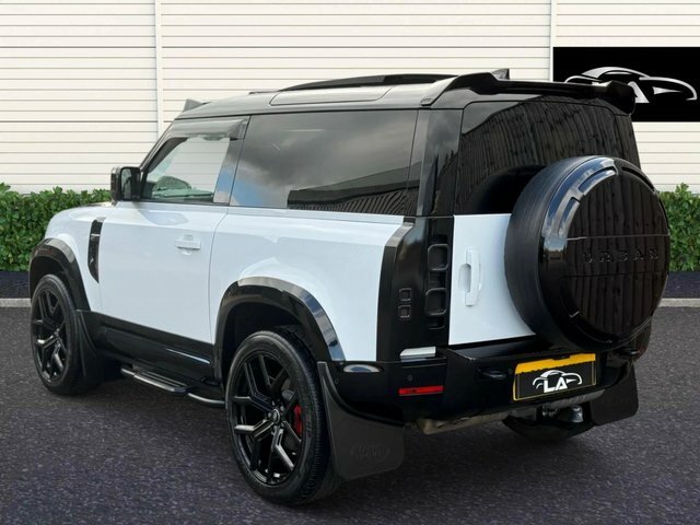 Land Rover Defender 90 2024 3.0 D250 Mhev X-dynamic Hse 4Wd Euro 6 White #5
