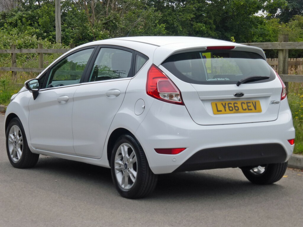 Ford Fiesta Petrol LY66CEV #6
