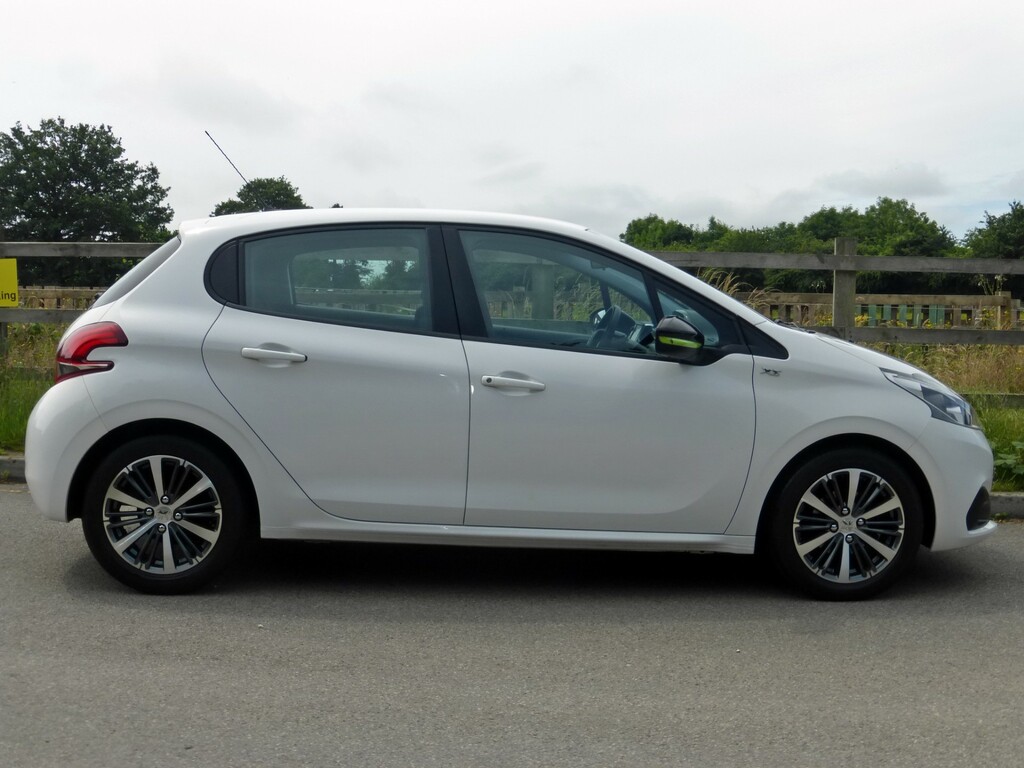 Peugeot 208 Petrol DF16KYR #5