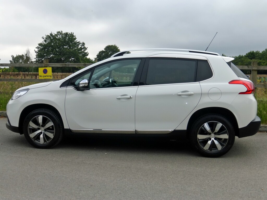 Peugeot 2008 Diesel #4