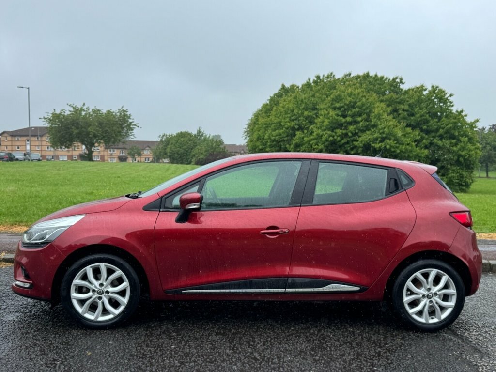 Renault Clio 1.2L Dynamique Nav Red #2