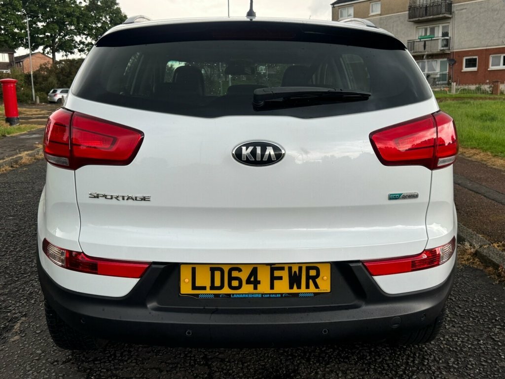 Kia Sportage 1.6L 2 LD64FWR White #4