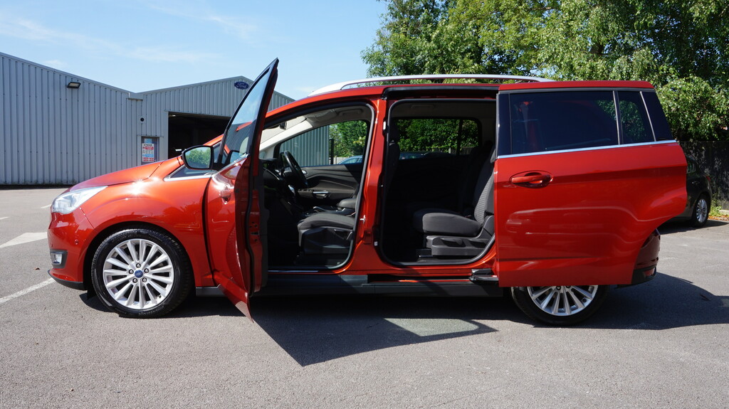 Ford Grand C-Max 2.0 Tdci Titanium  #4