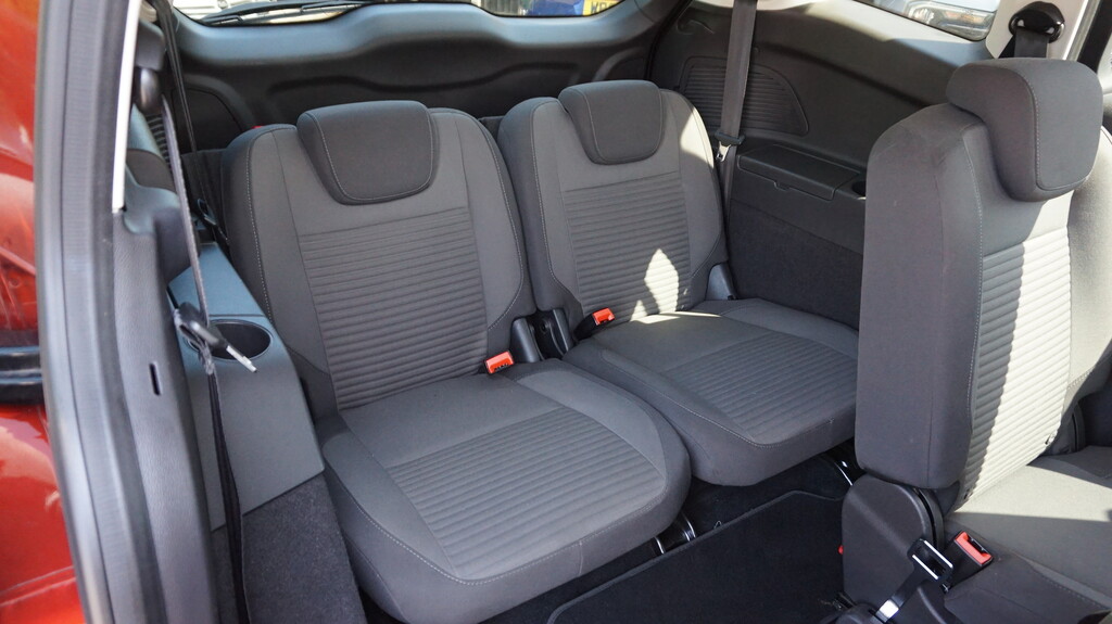 Ford Grand C-Max 1.6 Tdci Titanium Euro 5 Black #32