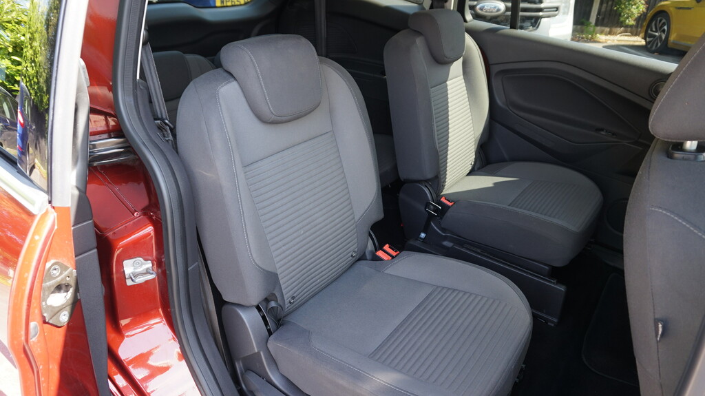 Ford Grand C-Max 1.6 Tdci Titanium Euro 5 Black #30