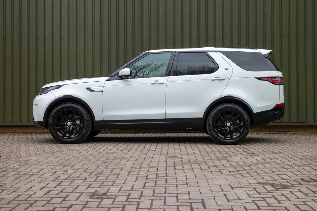 Land Rover Discovery 3.0 Sd V6 Hse 4Wd Euro 6 Ss White #4