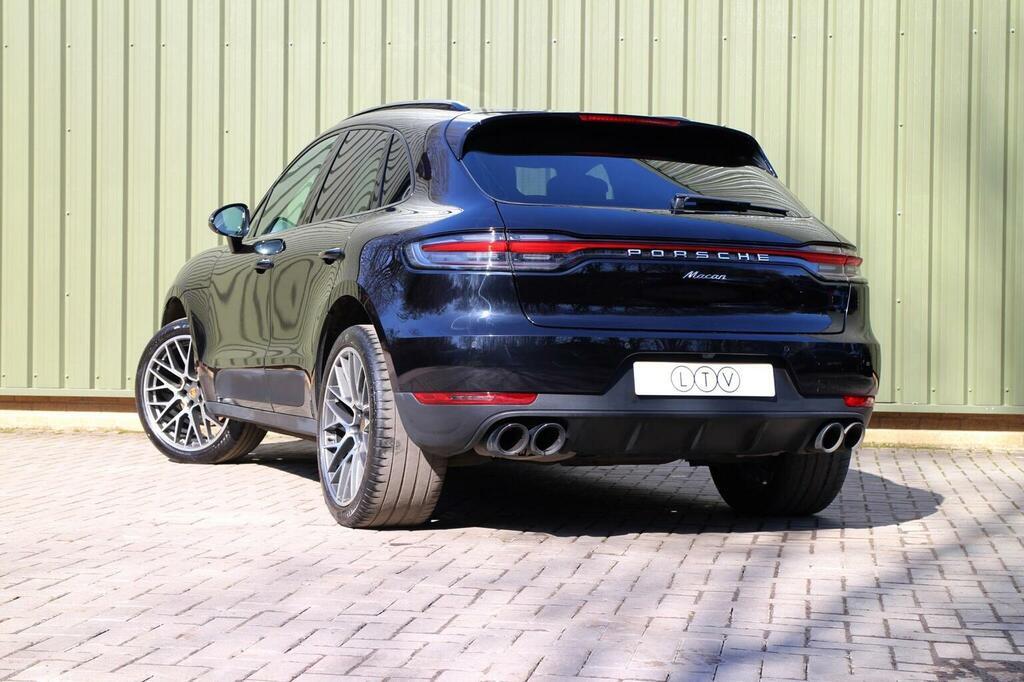 Porsche Macan 2.0T Pdk 4Wd Euro 6 Ss EN69CPV Black #4